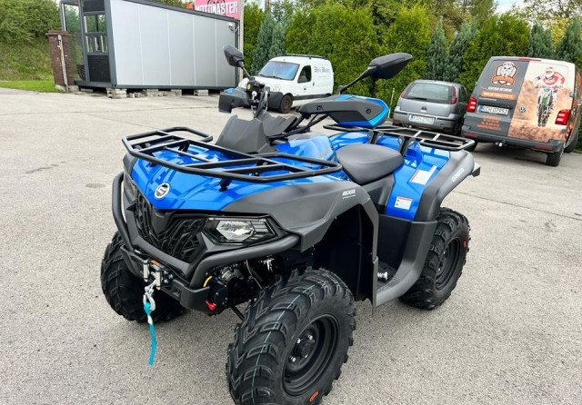 cf-moto