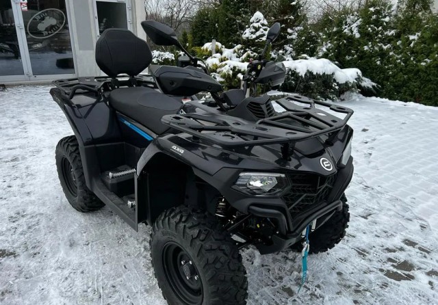 cf-moto