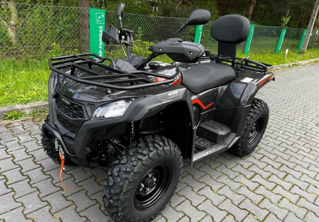 cf-moto