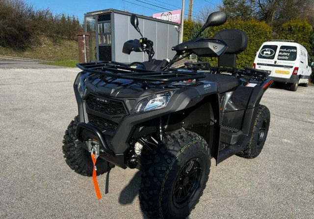 cf-moto