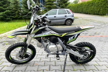 Cross Axis XB27 125CC  model 2023 ze starterem elektrycznym