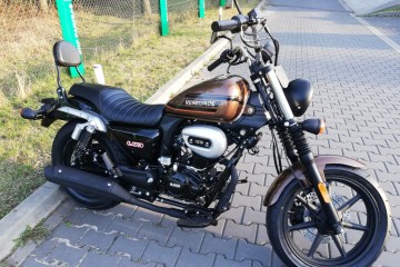 Motocykl UM Renegate Sport 125cc Chopper